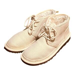UGG Neumel Natural NWOT Lace-Up Boots SIZE 9